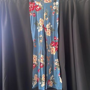 Women’s leggings bellbottoms